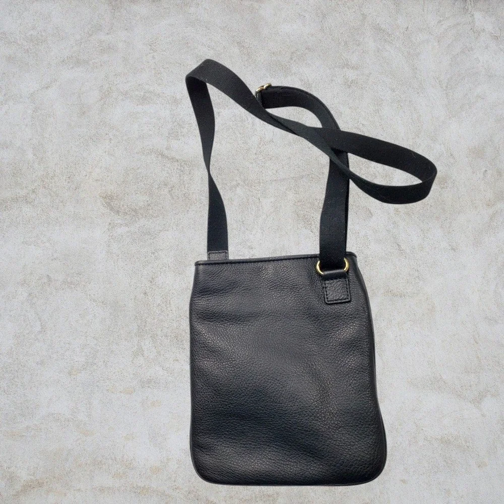 Michael Kors Fulton Black Pebbled Leather Crossbody Bag Gold MK Logo‎ Small